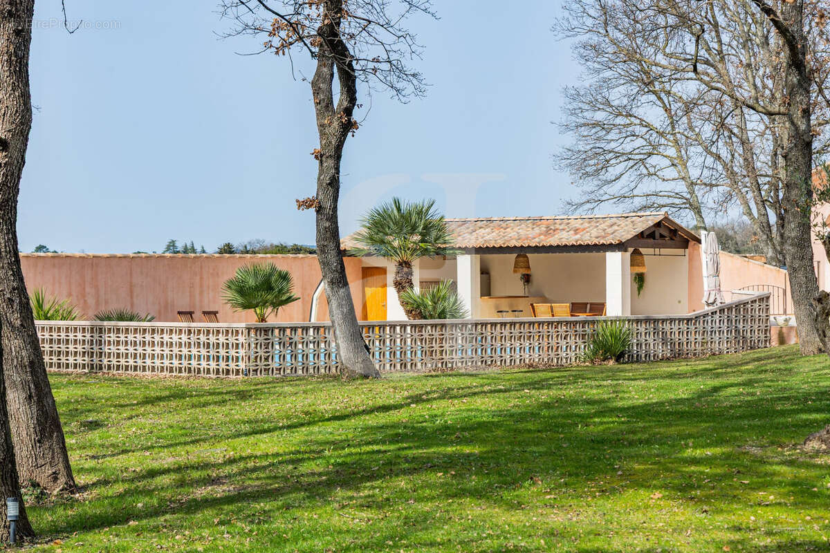 Maison à BOUCHET