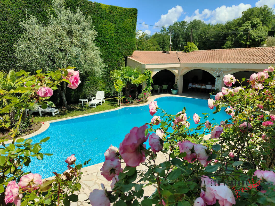 Maison à SAINT-MARCELLIN-LES-VAISON