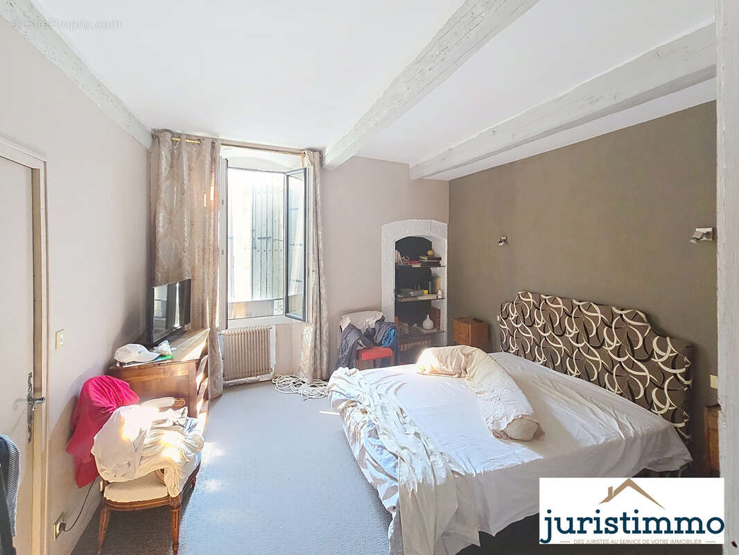 Appartement à BOLLENE