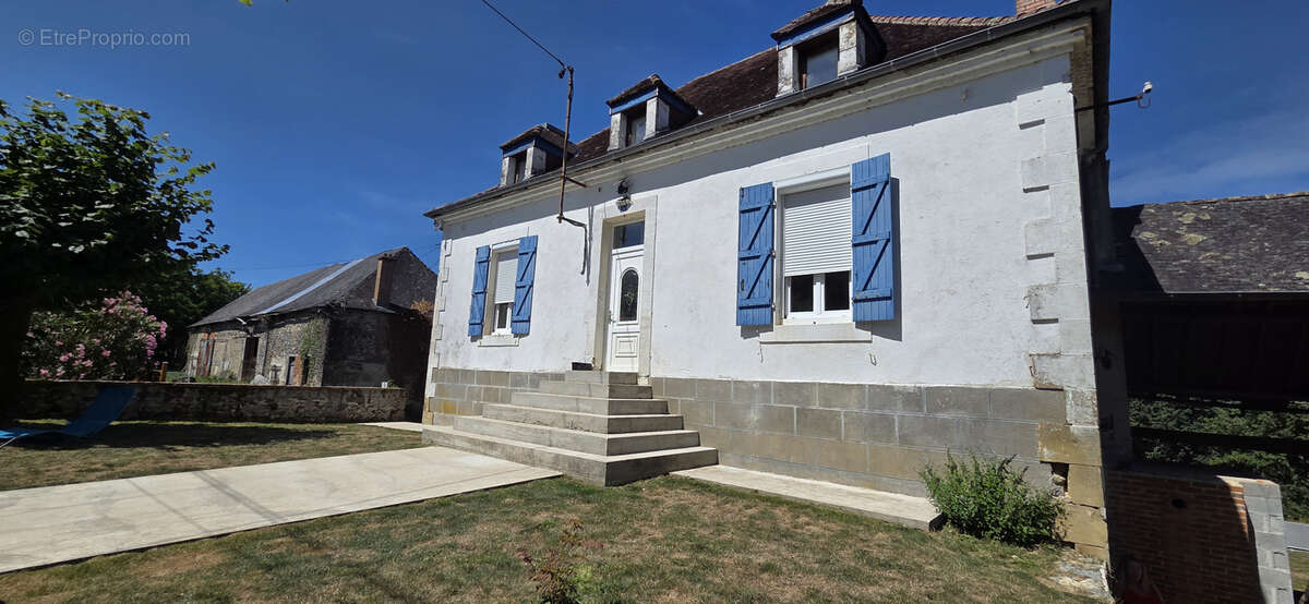 Maison à LUBERSAC