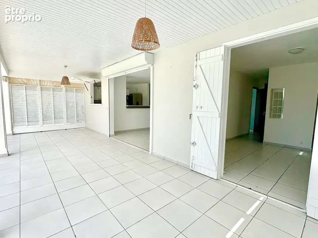 Maison F4 de 114 m2 avec garage, piscine, citerne et jardin clos de 580 m2 - photo 19