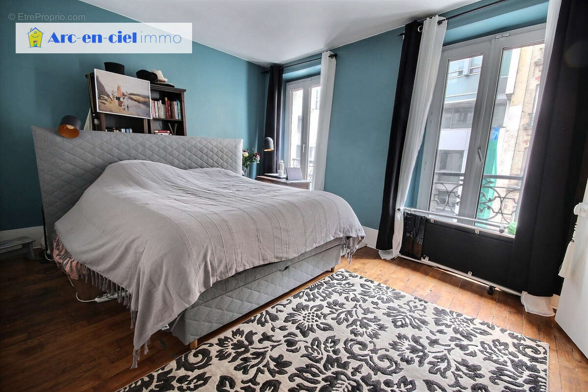 Appartement à PARIS-11E