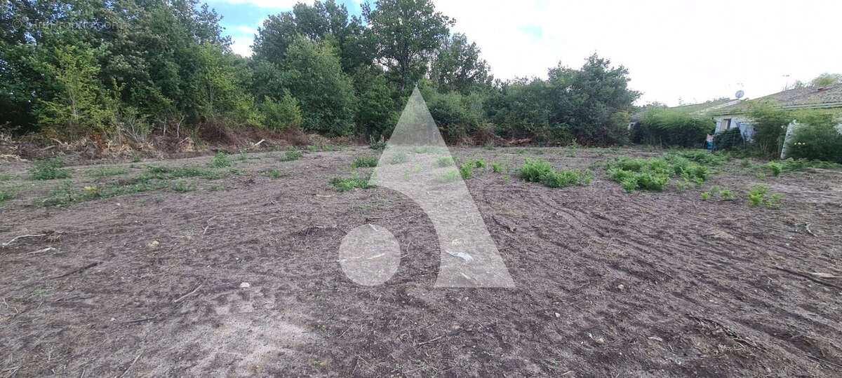 Terrain à BREUILLET