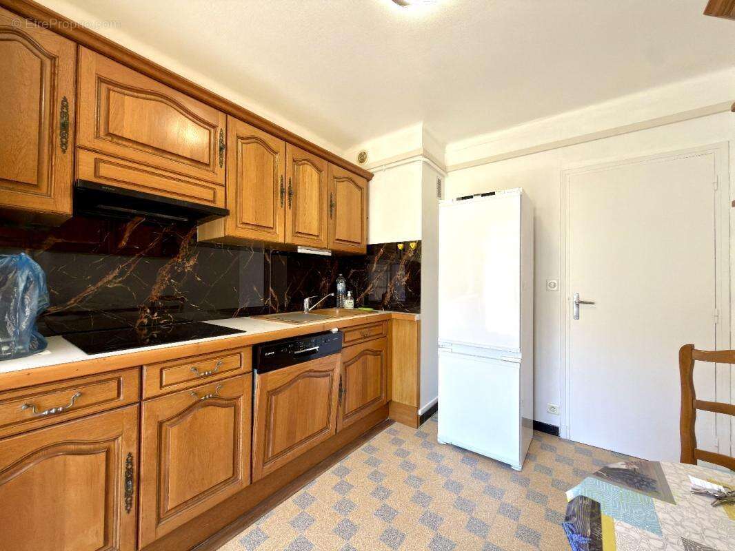 Appartement à ROQUEBRUNE-CAP-MARTIN