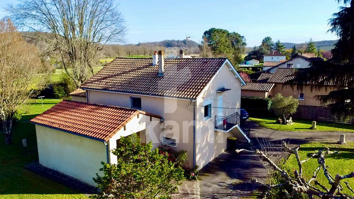 Maison à SAINT-PHILIPPE-DU-SEIGNAL