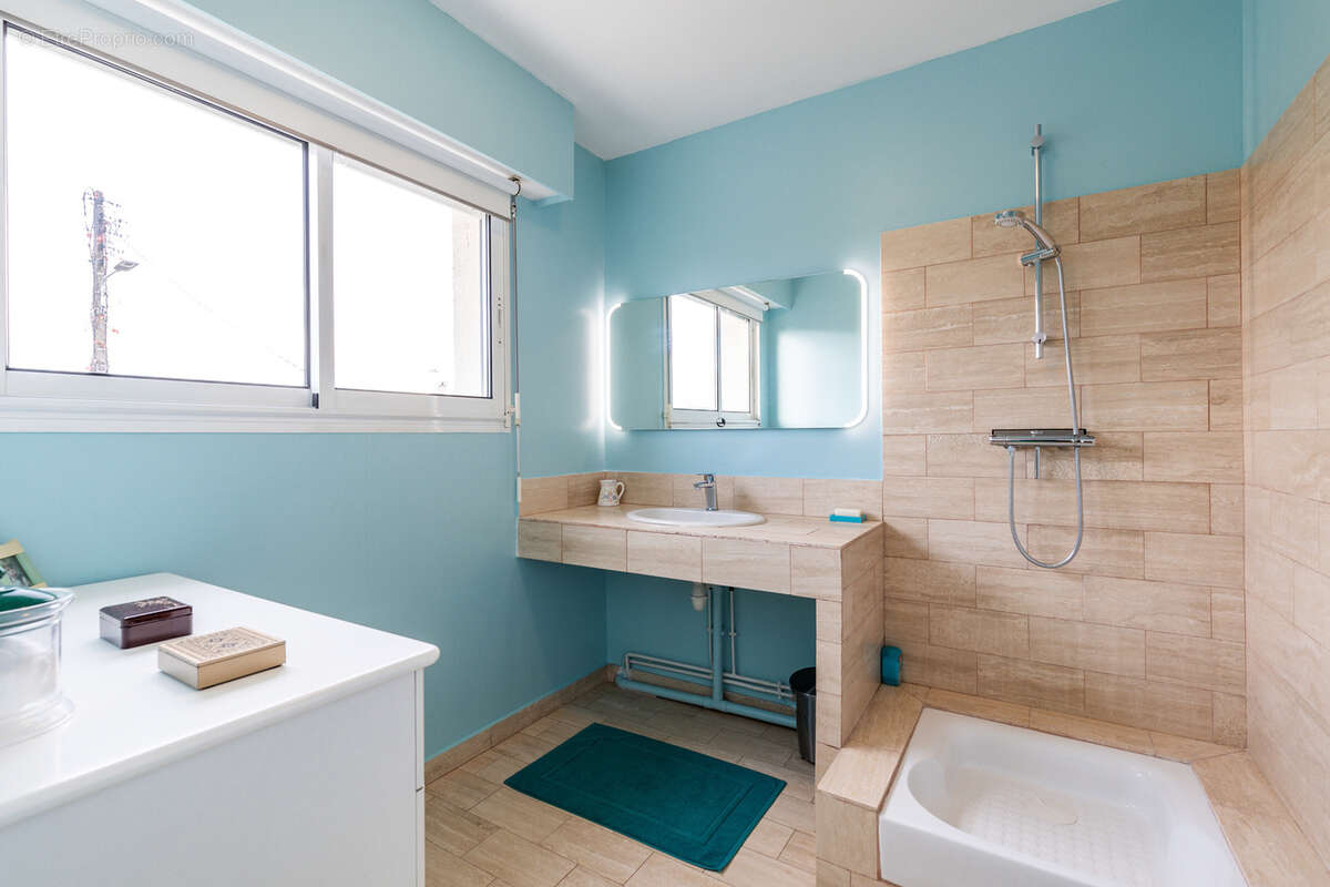 Maison à LE BOUSCAT