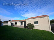 Maison à BEAULIEU-SOUS-LA-ROCHE