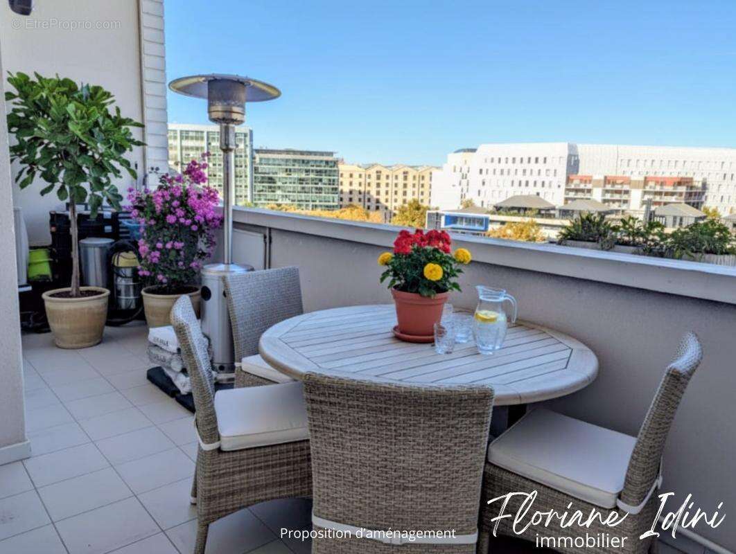 Appartement à MARSEILLE-2E