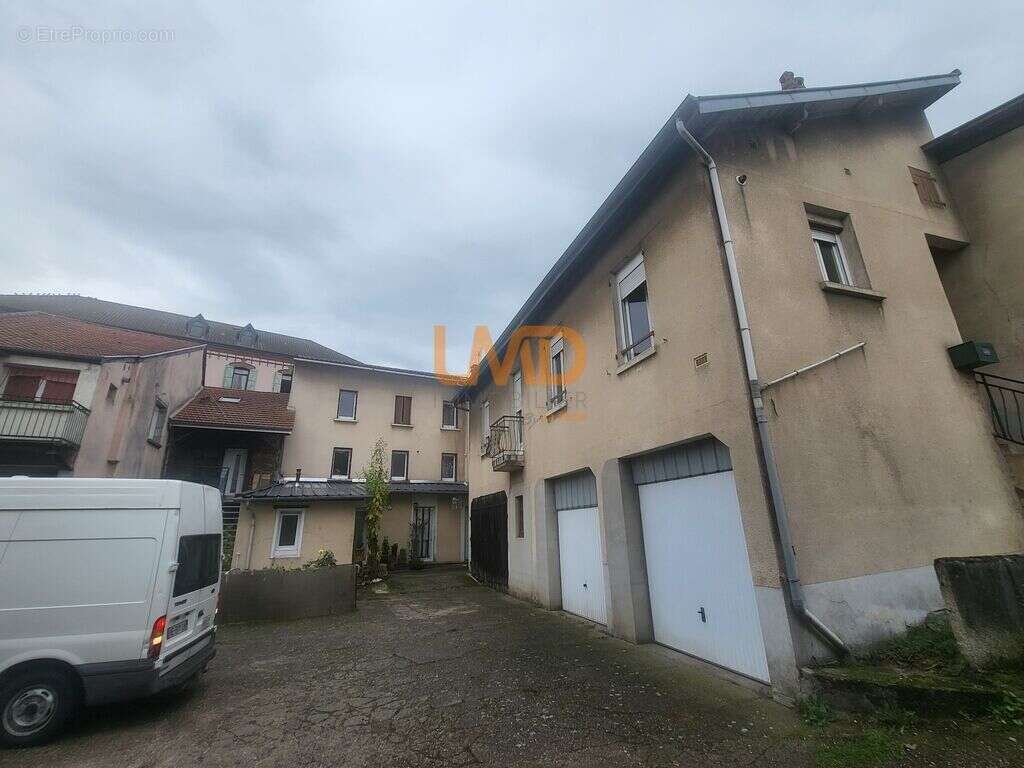 Appartement à DECAZEVILLE