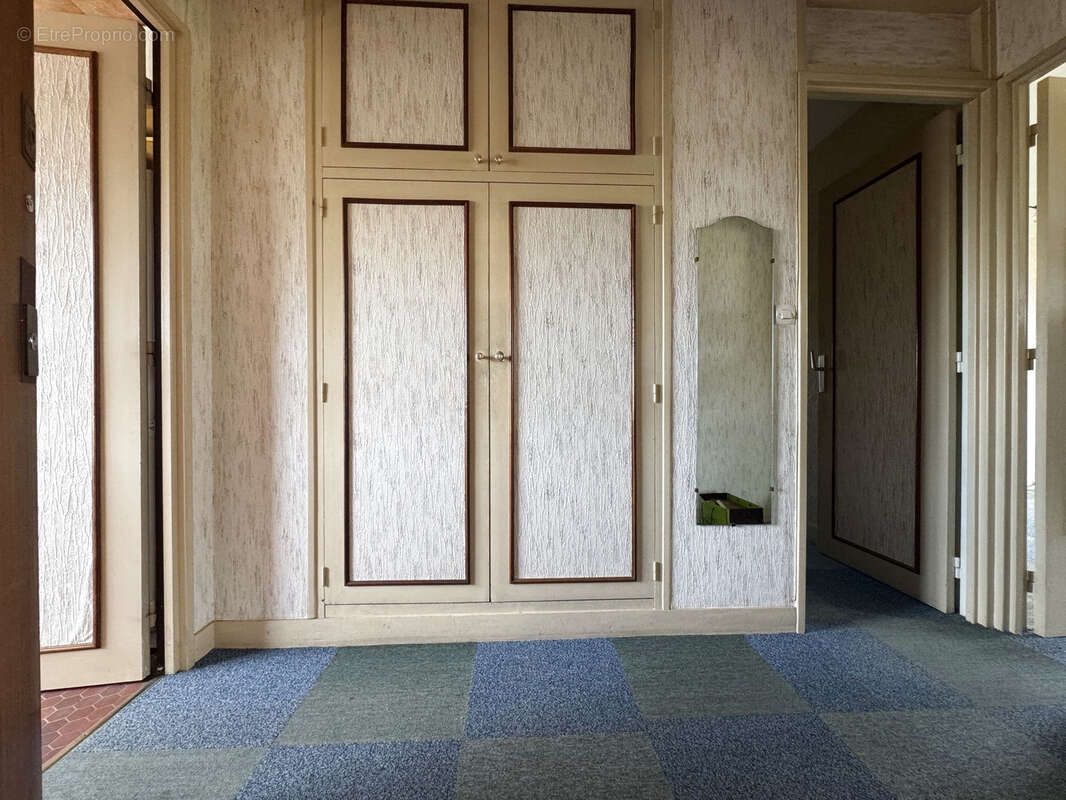 Appartement à SURVILLIERS