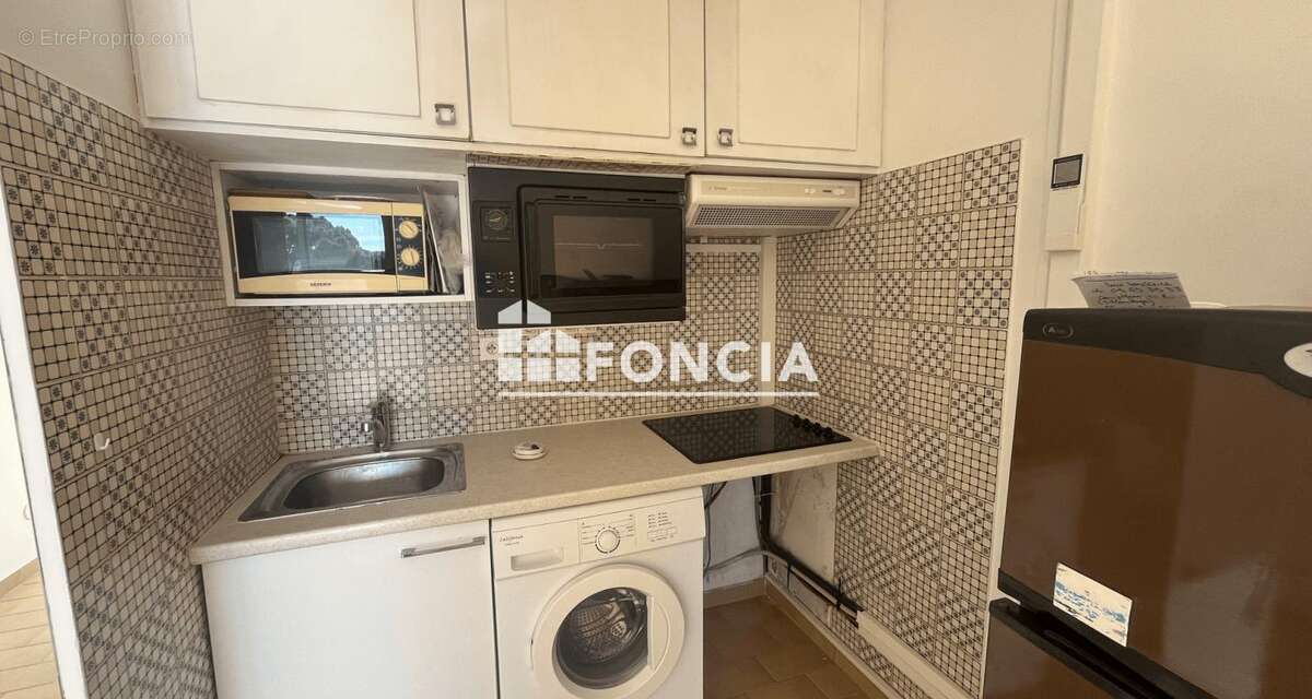 Appartement à VALLAURIS