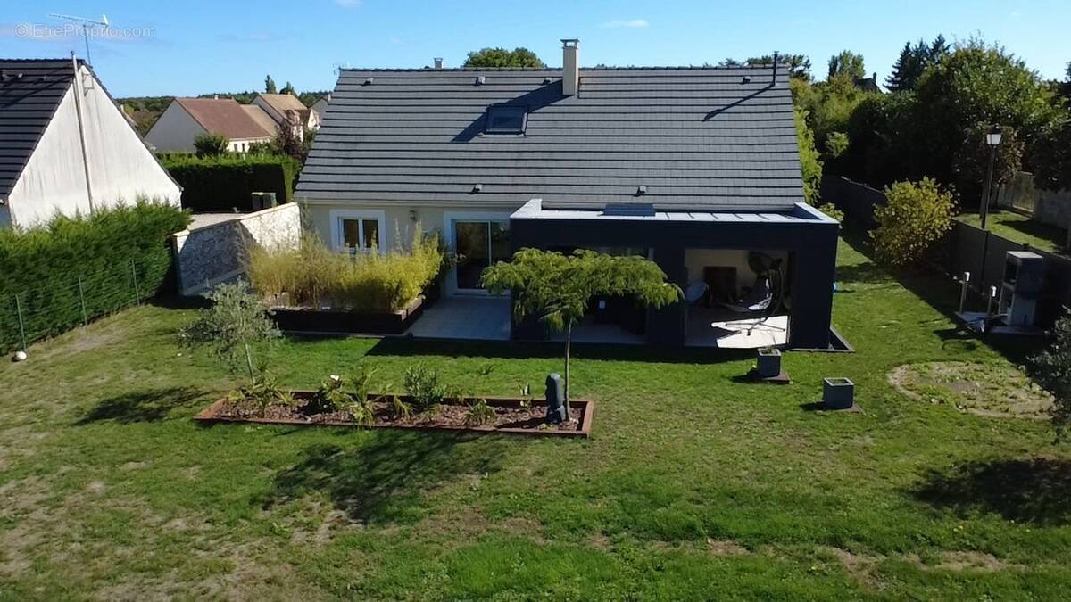 Maison à BOIS-LE-ROI