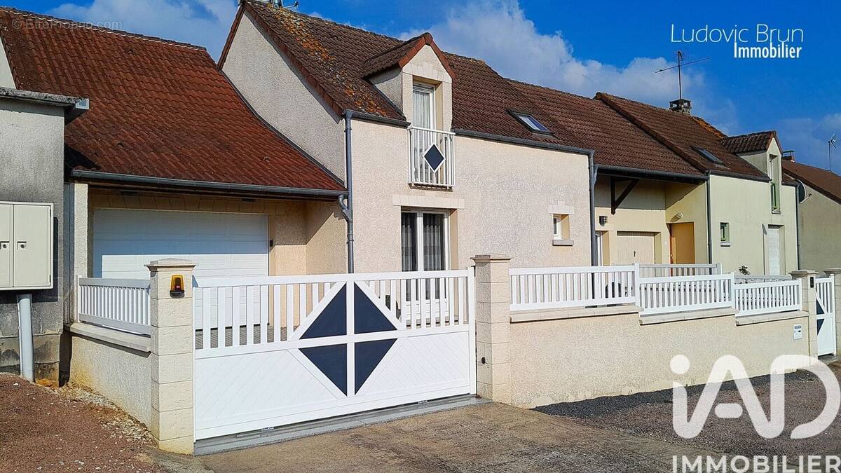Photo 1 - Maison à BLENEAU
