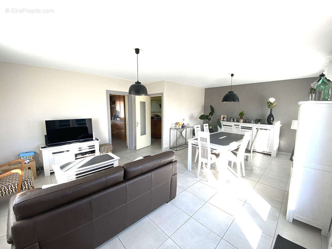 Maison à SAINT-LEGER-SOUS-CHOLET