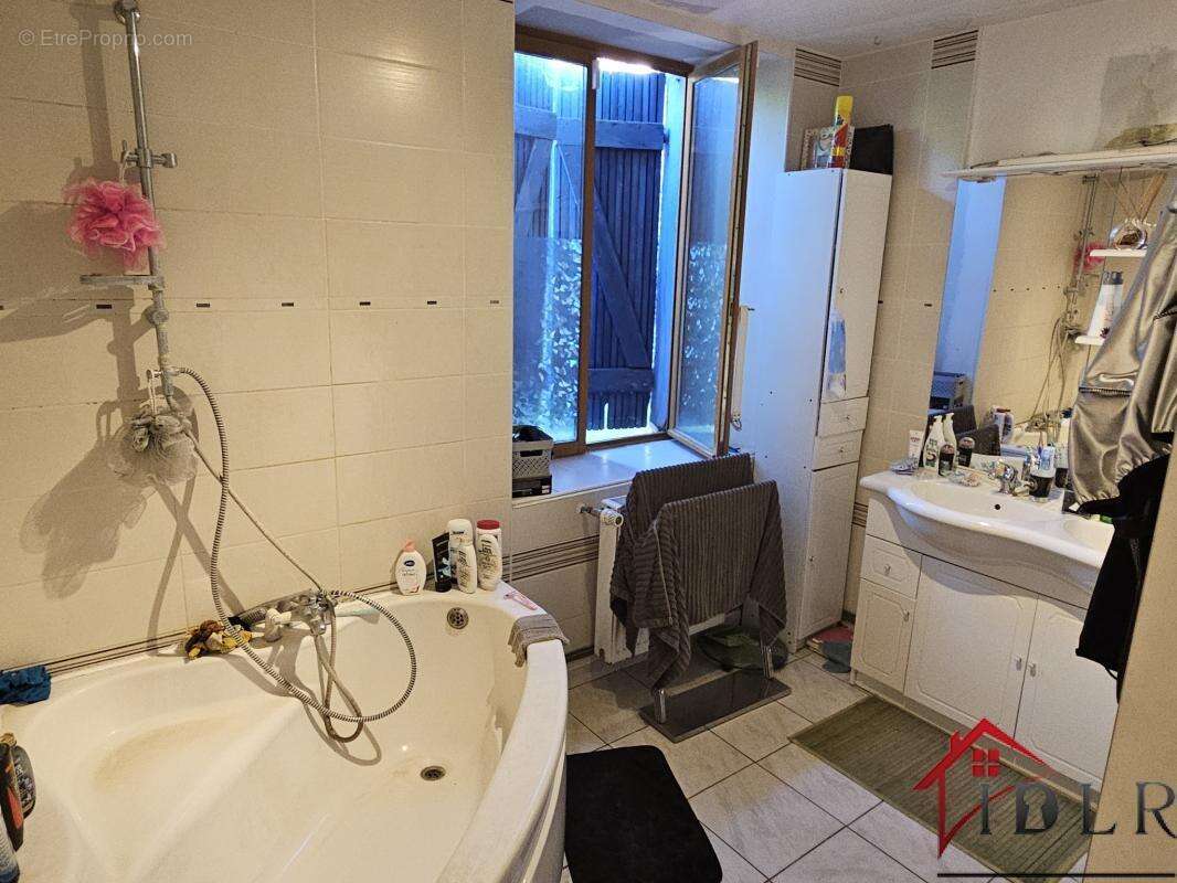 Maison 130 m² à Mertrud  - photo 10