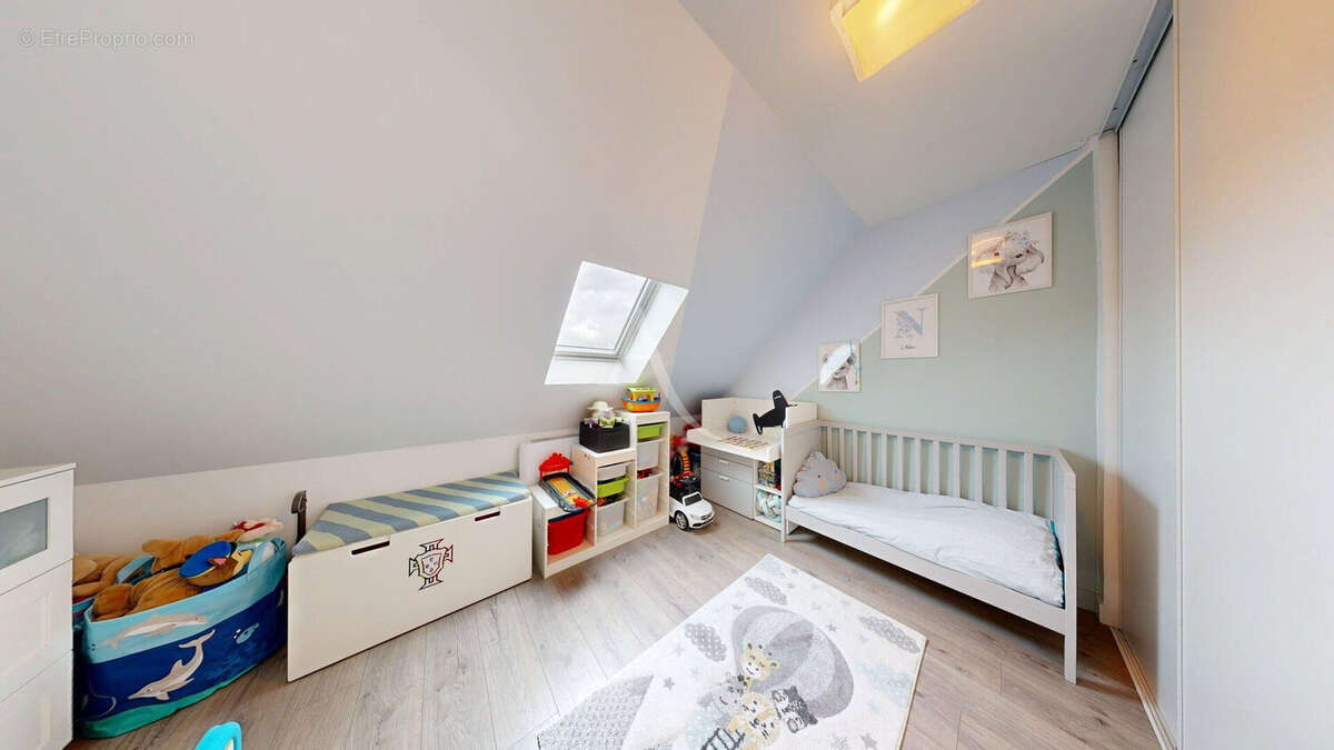 ETREPAGNY 4 Chambres Sous sol total - photo 14