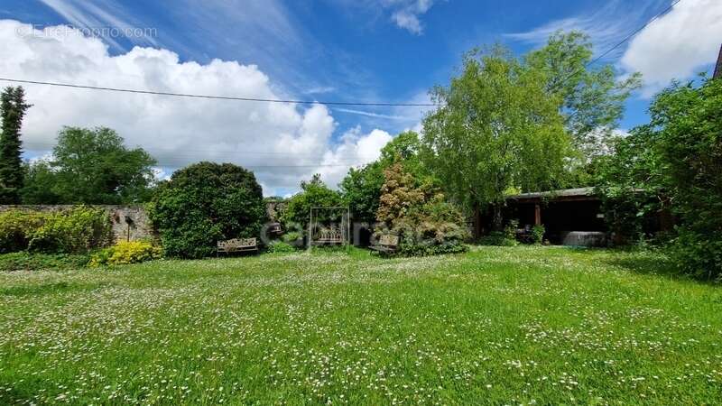 Dpt Essonne (91), à vendre proche de Méréville propriété 8 pièces avec maisonnette, jardin clos, cave et garage - photo 4