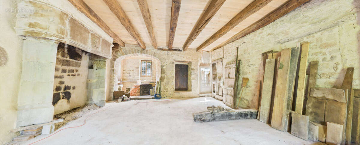 Maison de vigneron de caractère d'environ 250m sur 2770 m² de terrain - photo 17