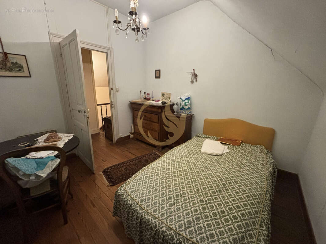 Maison 106 m² à Artiguelouve  - photo 6