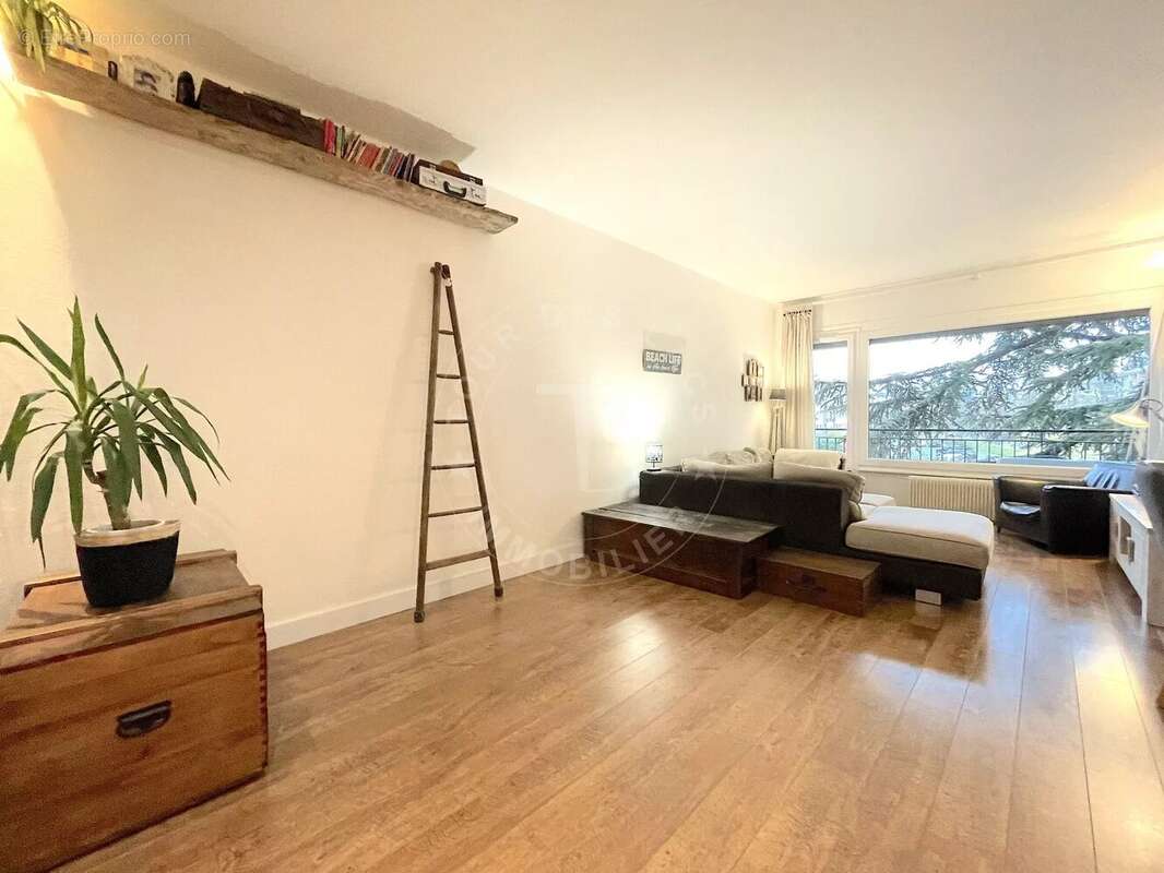 Appartement à ANNECY-LE-VIEUX