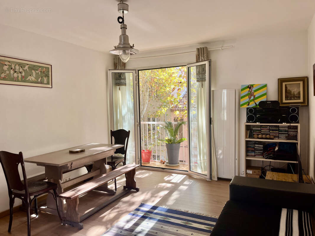 Appartement à MARSEILLE-16E