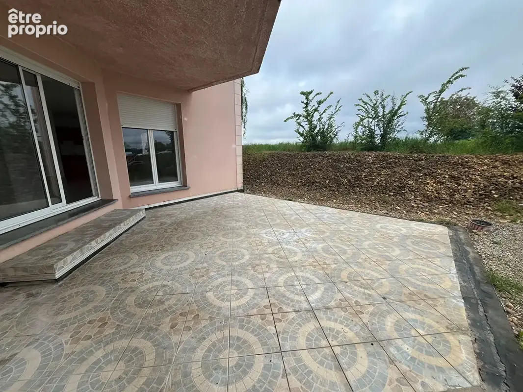 Appartement Cosnes Et Romain 4 pièce(s) 79.57 m2 - photo 2