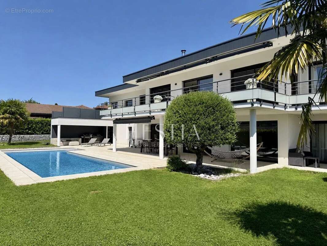 Maison à AIX-LES-BAINS