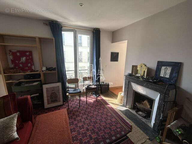 Appartement 44 m² à Paris-18e  - photo 2