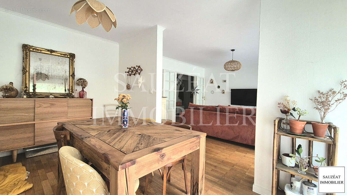 Appartement à CHATENAY-MALABRY