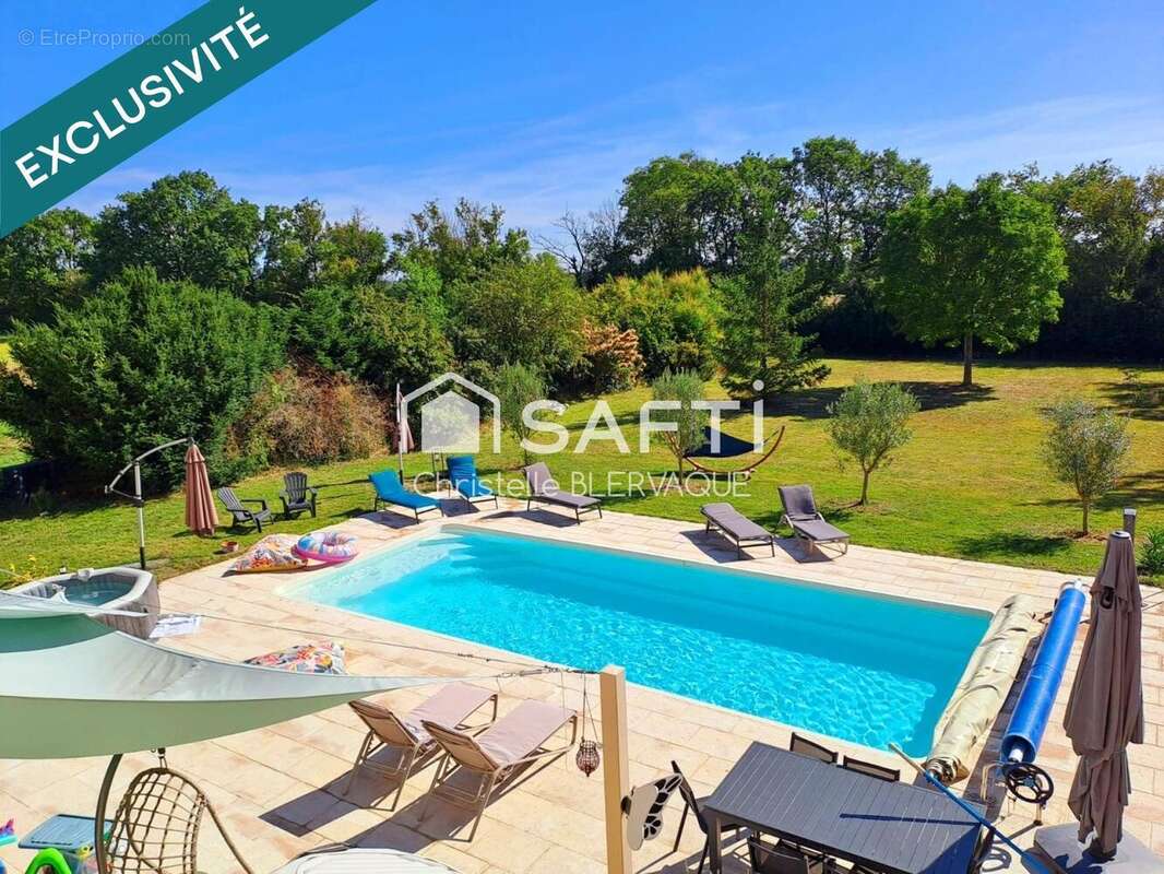 Photo 5 - Maison à SAINT-SAVIN