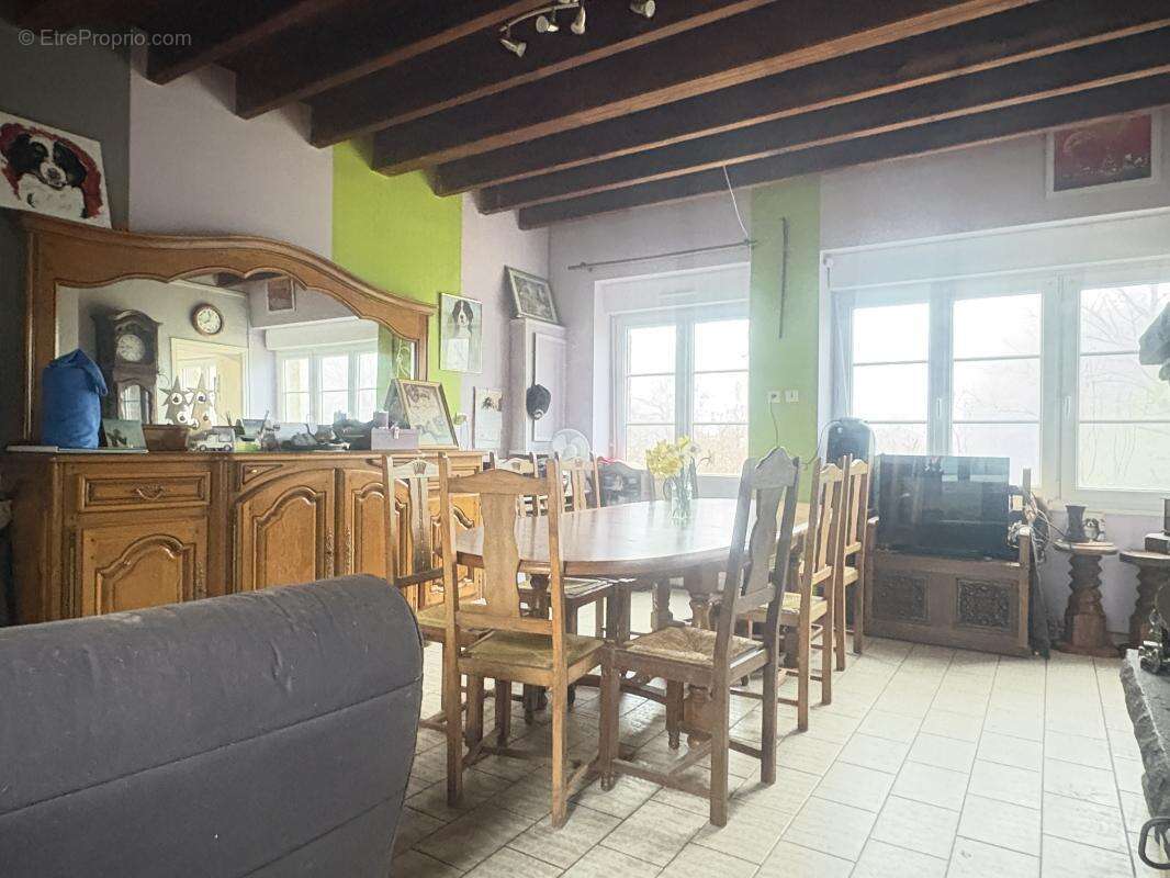 Maison à BEAUFICEL