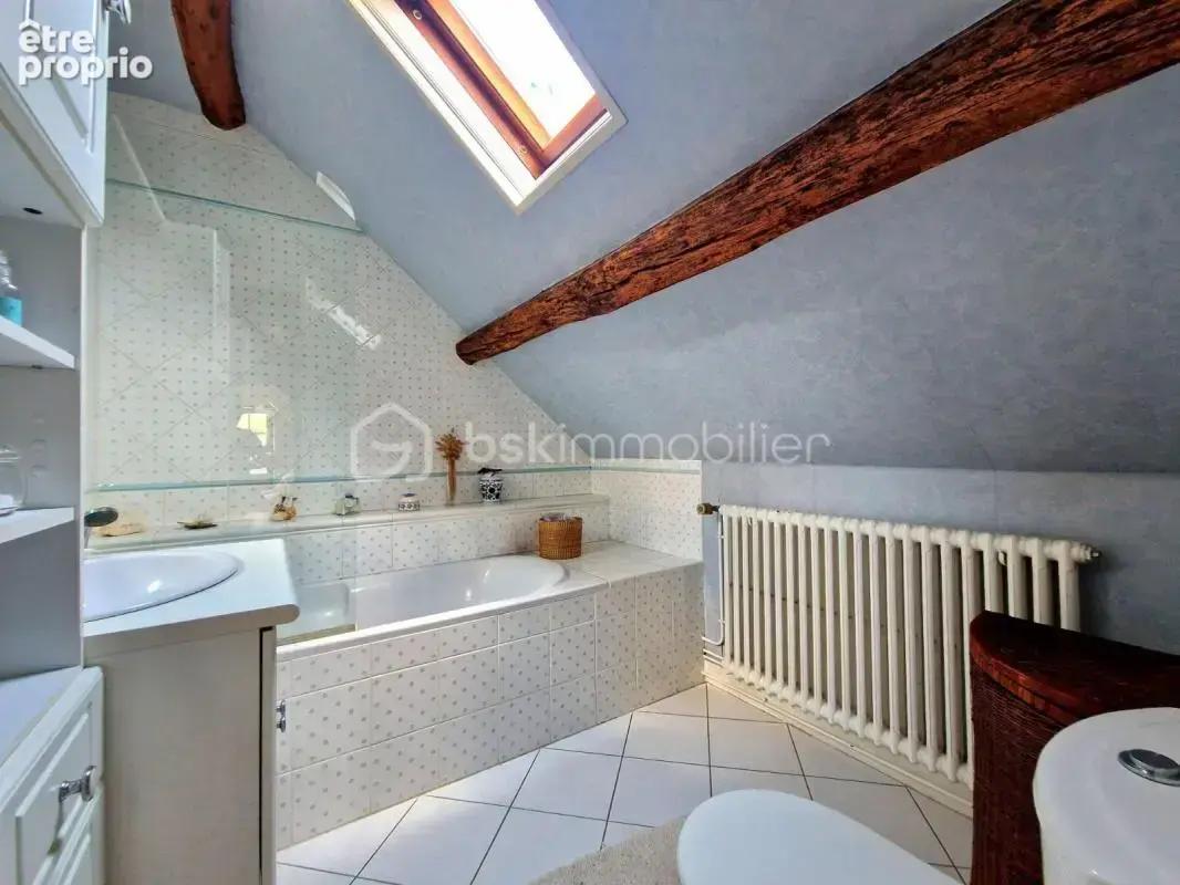 Charmante longère endroit privilégié – 4 chambres – terrain de 1 920 m² – fort potentiel - photo 24