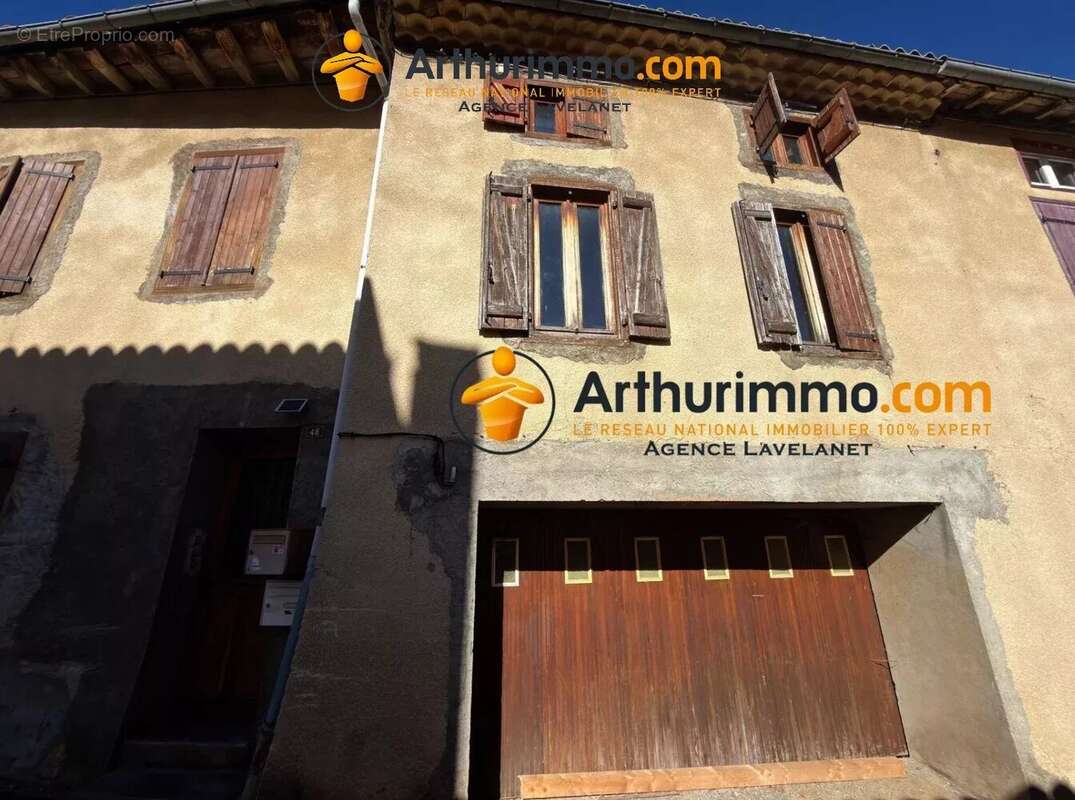 Appartement à MONTFERRIER