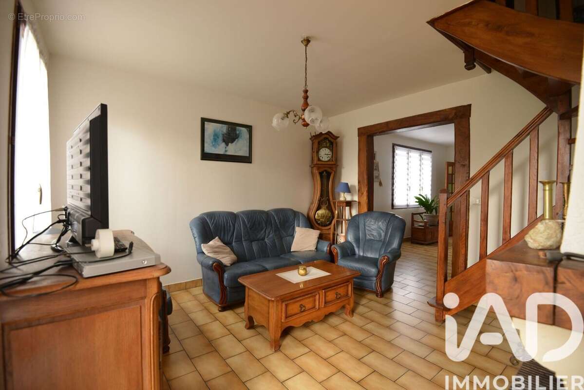 Photo 5 - Maison à VILLERS-ECALLES