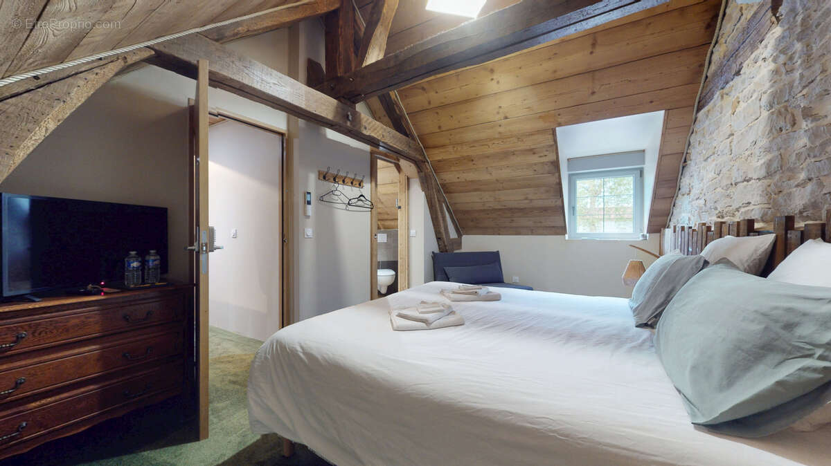 Commerce à ORCHAMPS