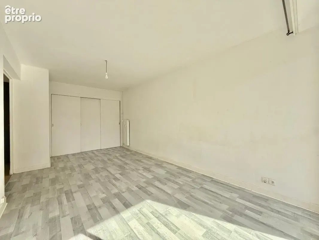 Appartement À Vendre - photo 3