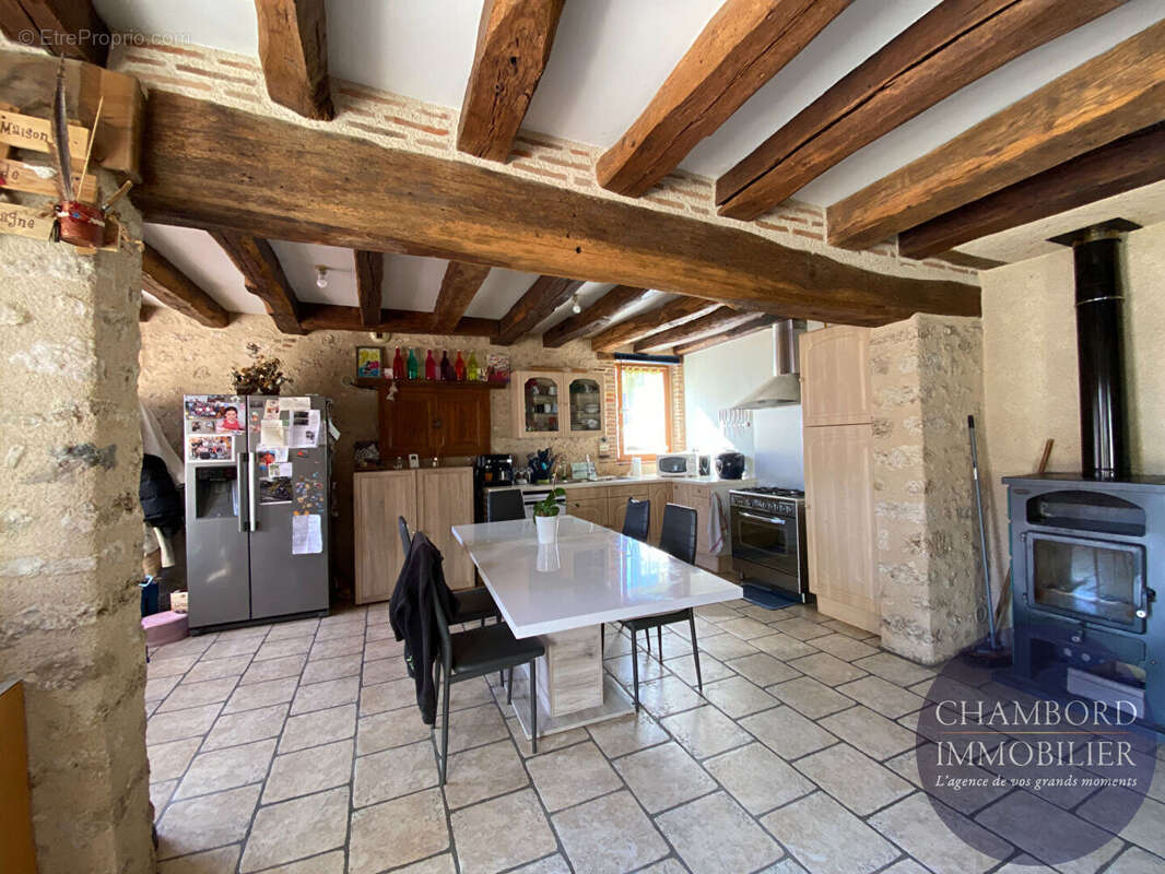 Maison à HUISSEAU-SUR-COSSON