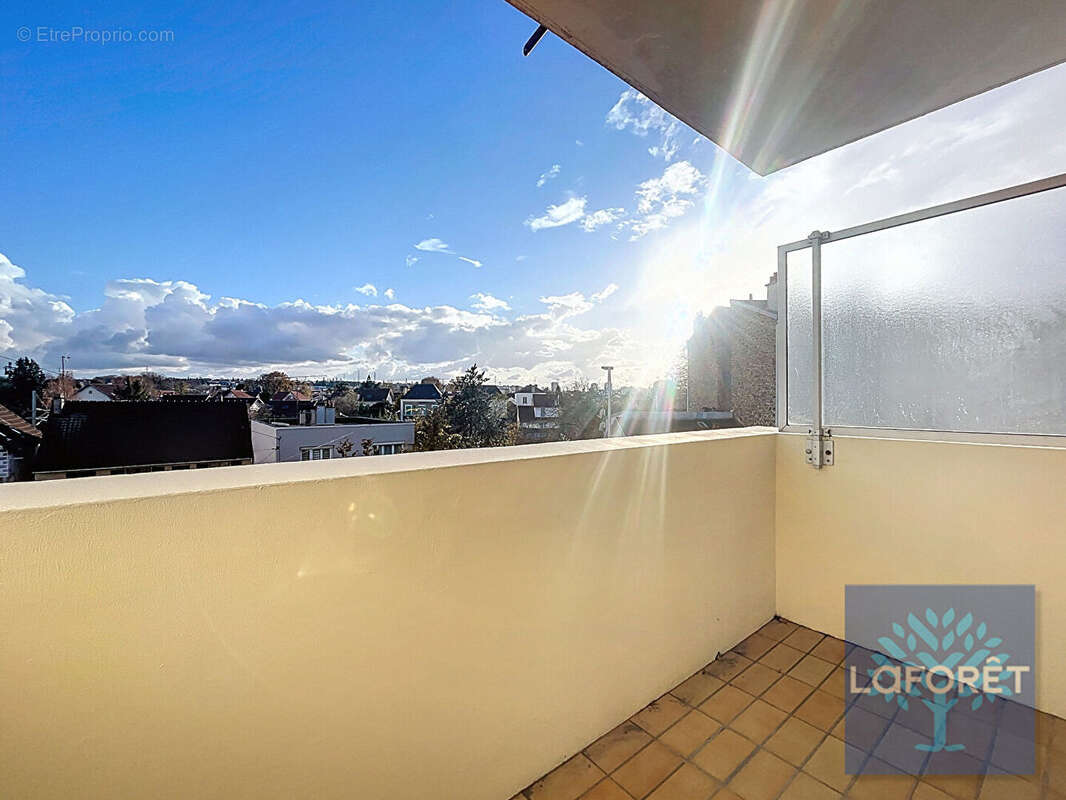 Appartement à VILLEMOMBLE