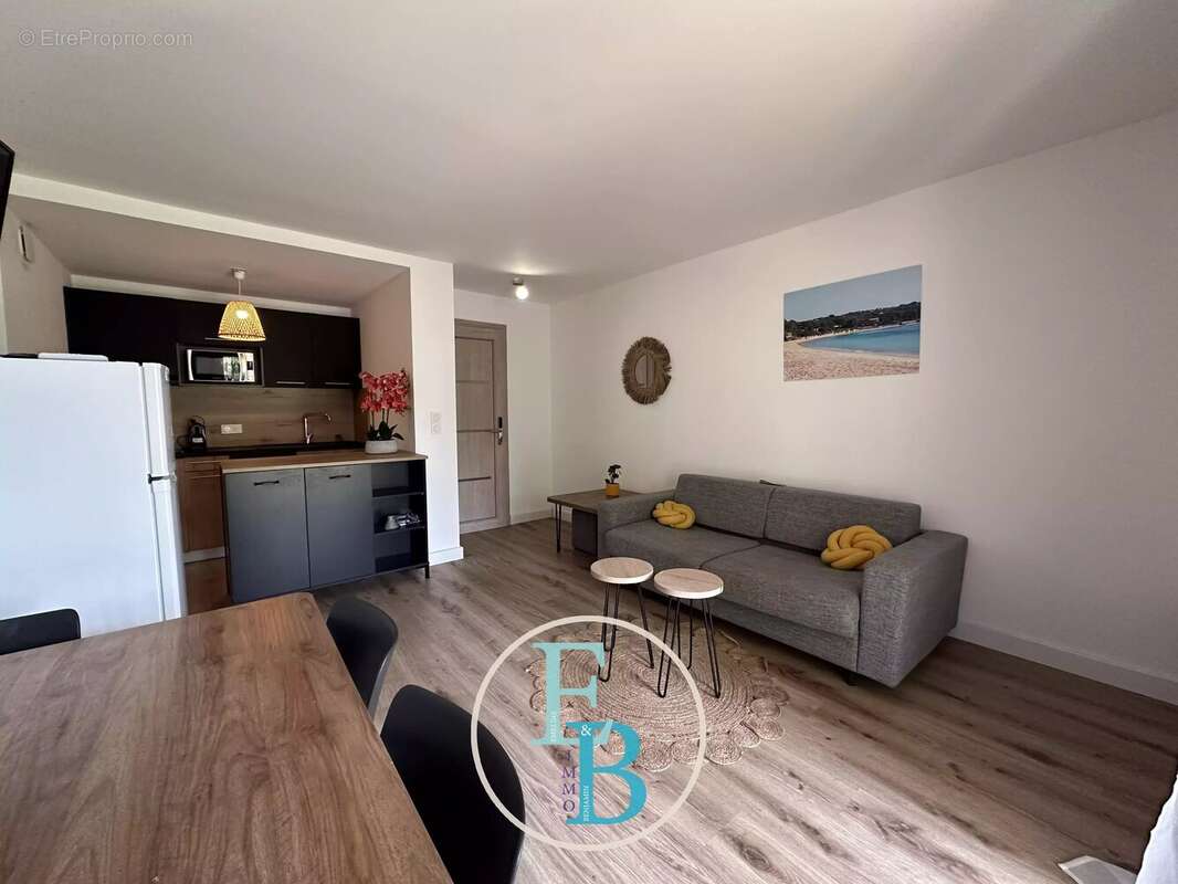 Appartement à LECCI