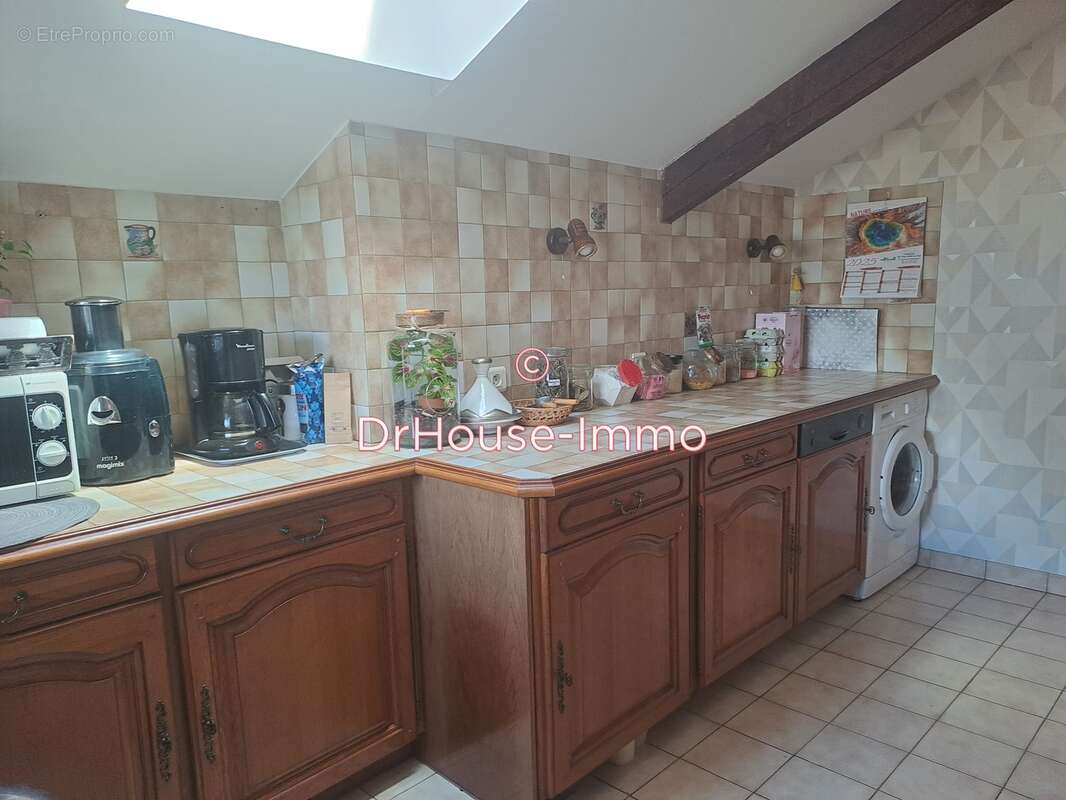 Maison à SAINT-ETIENNE-DE-CHIGNY