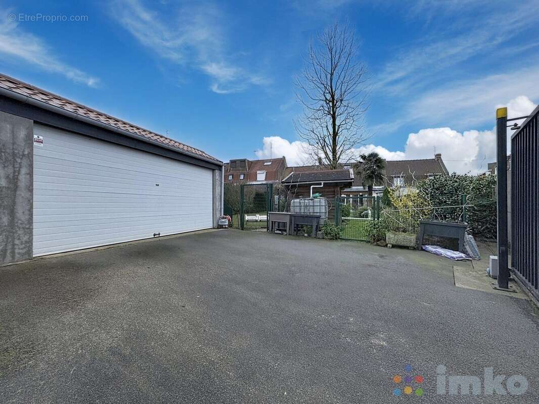 Maison à LYS-LEZ-LANNOY