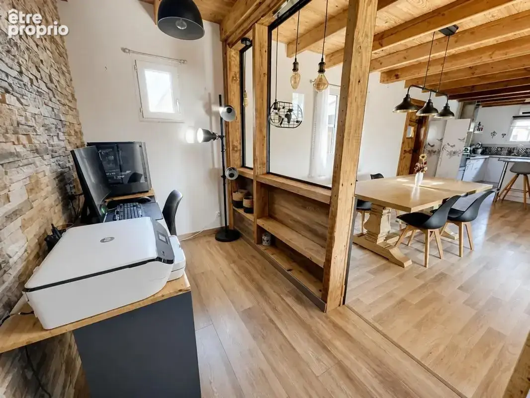 Maison de 5 pièces de 120 m² à Cers - photo 9