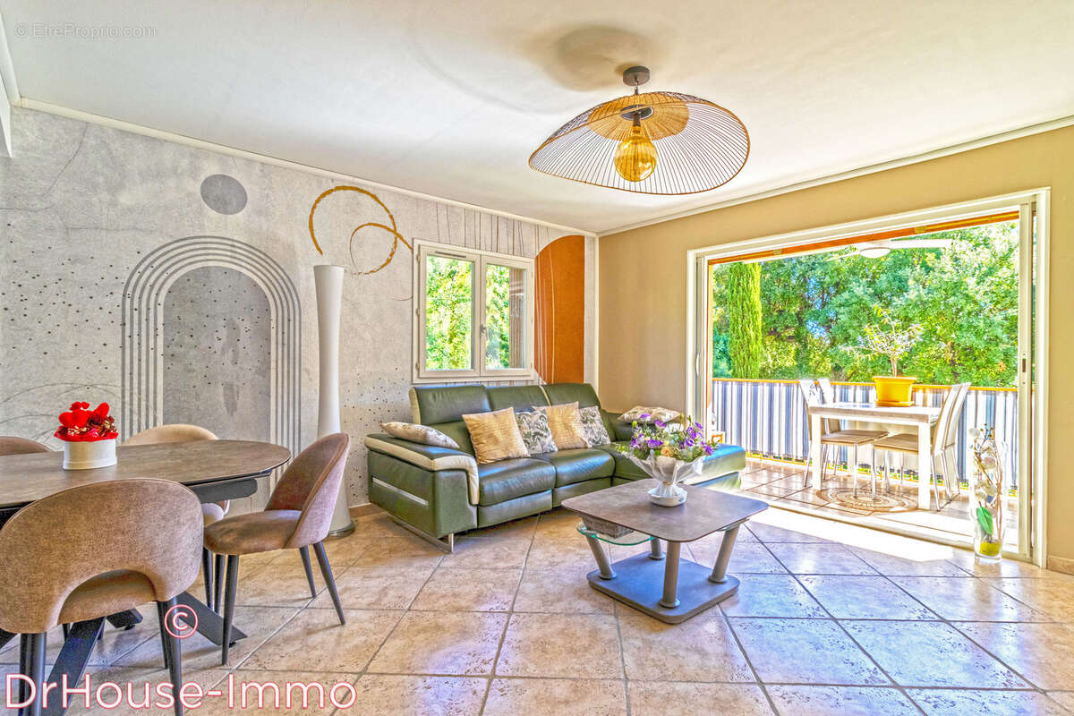 Appartement à CAVALAIRE-SUR-MER