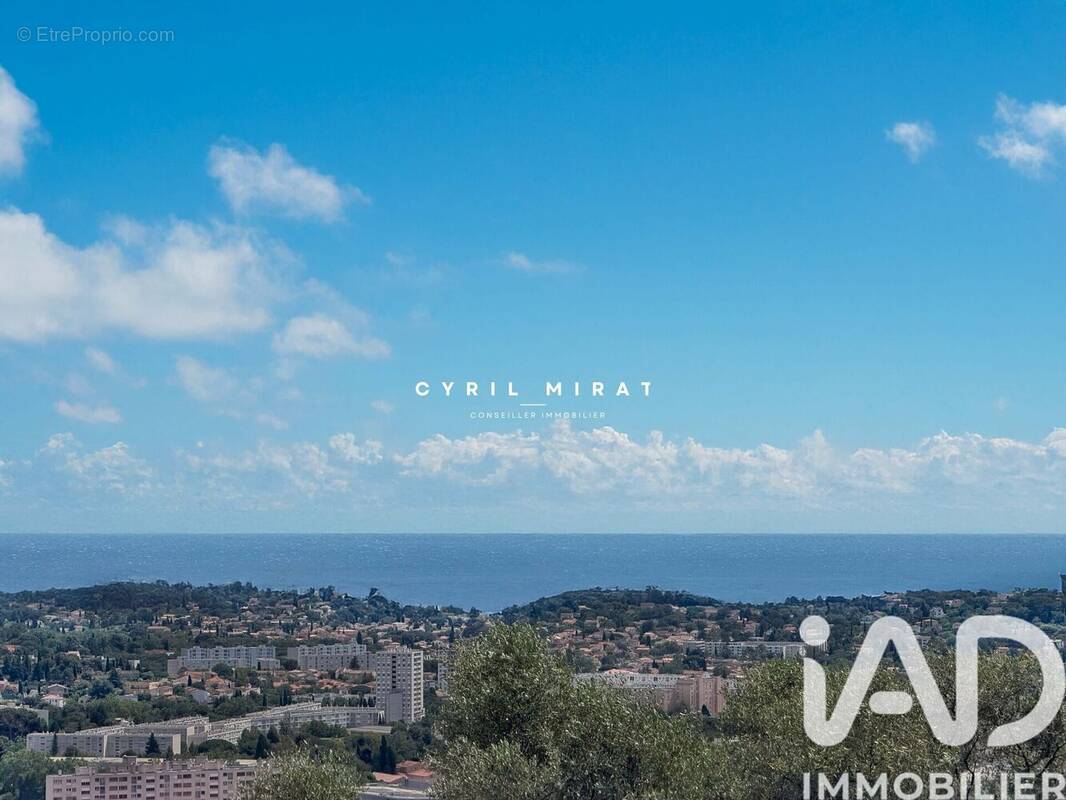 Photo 1 - Maison à TOULON