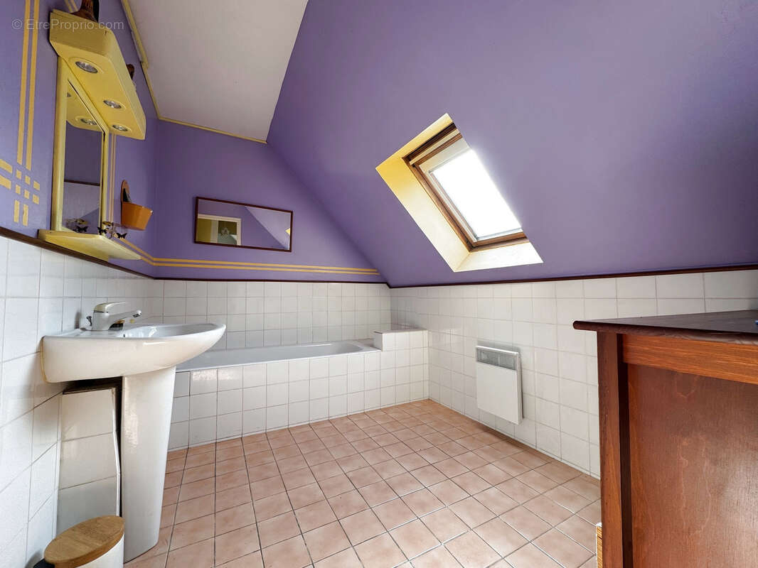 Maison à SURVILLIERS