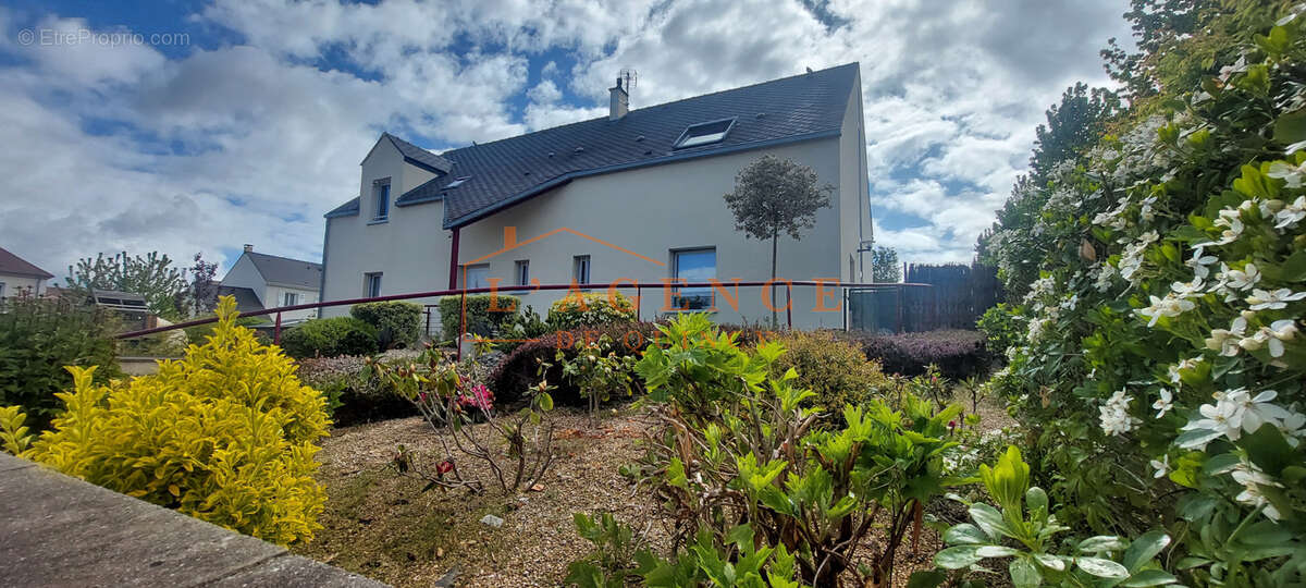 Maison à MAREUIL-LES-MEAUX