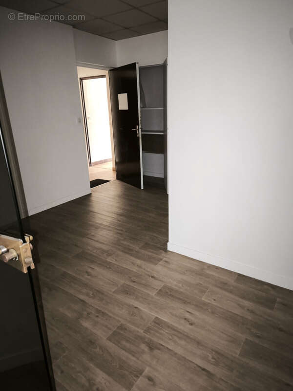 Appartement à SAINT-YRIEIX-LA-PERCHE