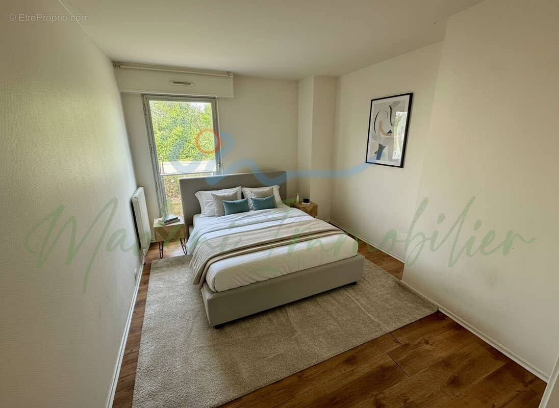 Appartement à FRENEUSE