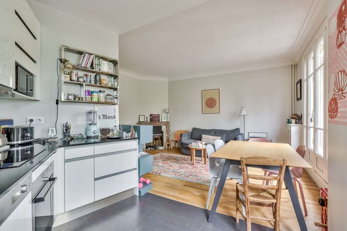 Appartement à PARIS-12E