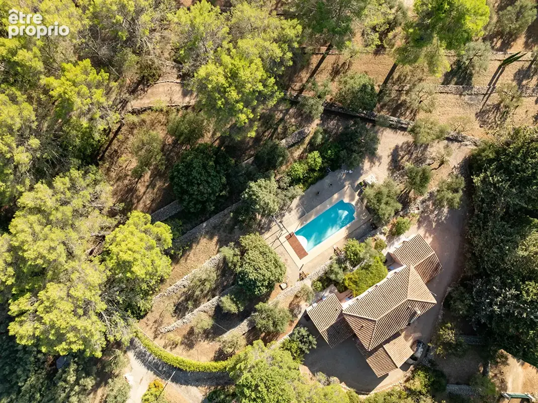 EXCLUSIVITE À VENDRE ! Maison Lorgues 6 pièces 187 m2 + Piscine + garage - photo 2